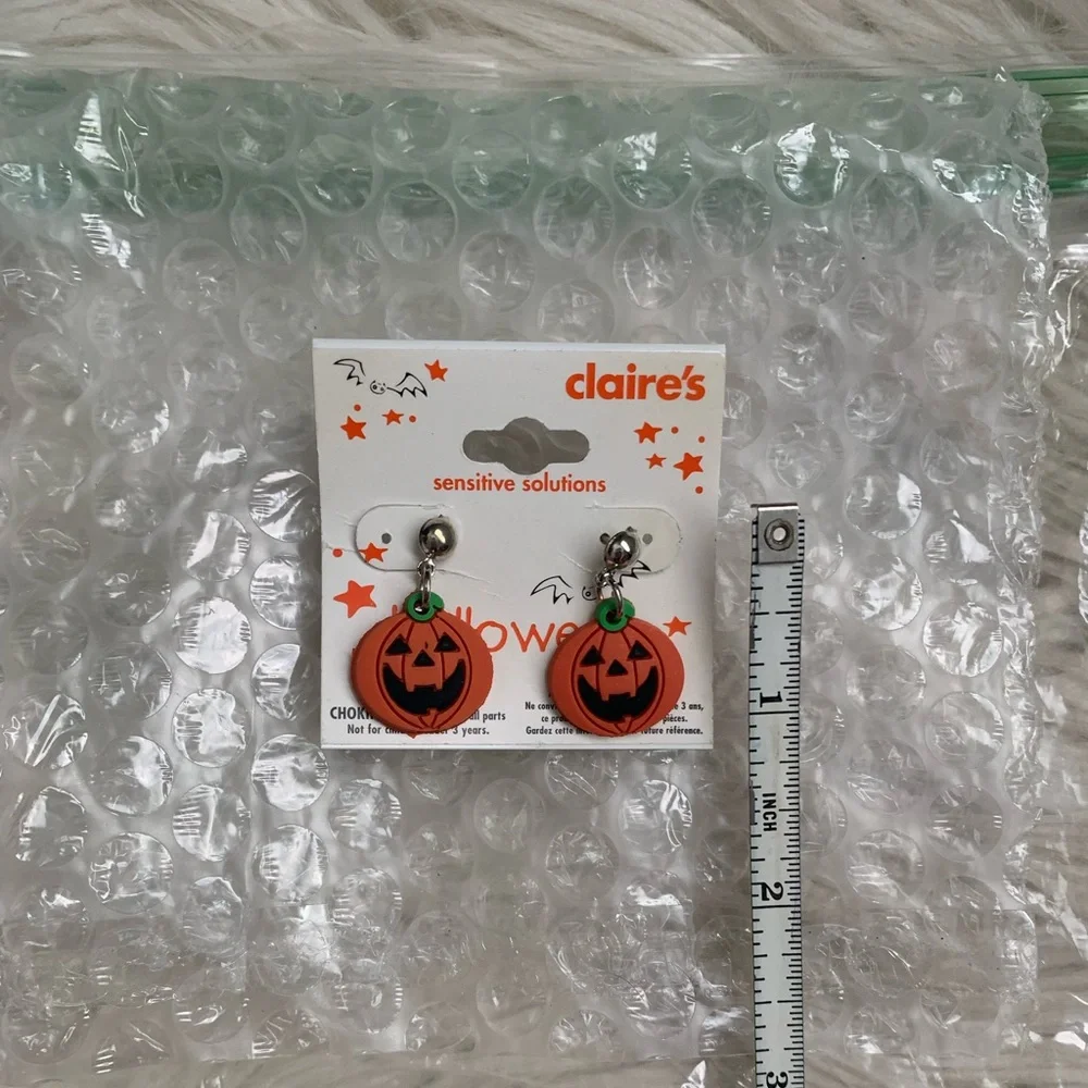 Pumpkin Earrings - Picture 4 of 7